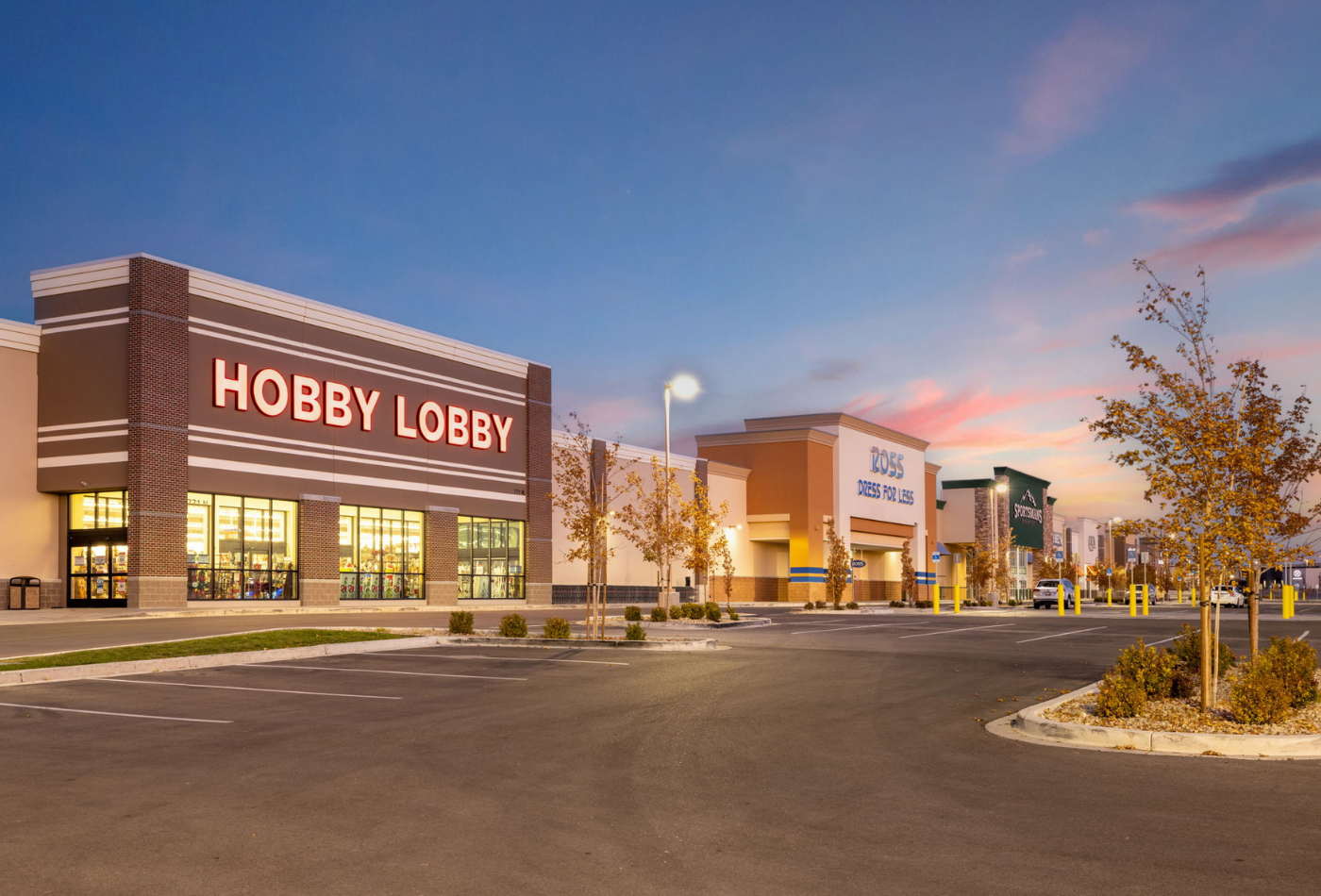 Mid Box & Jr. Anchors